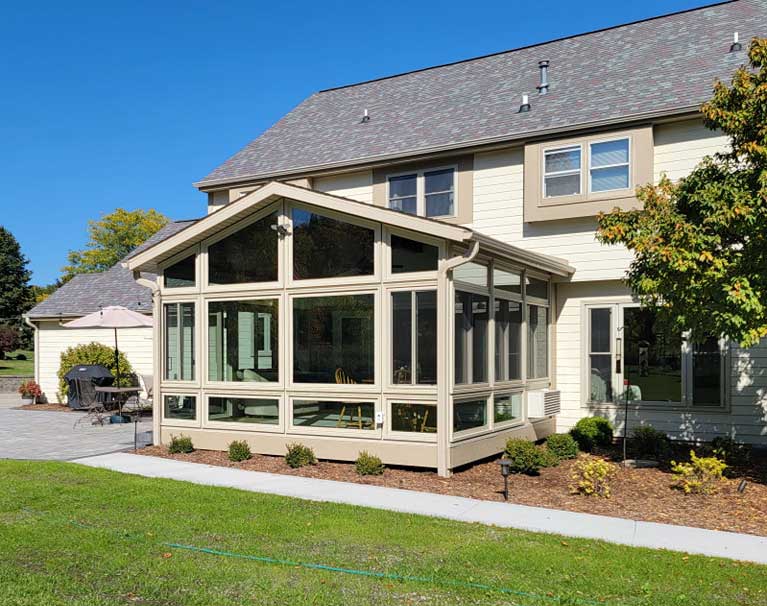 4 season custom sunroom